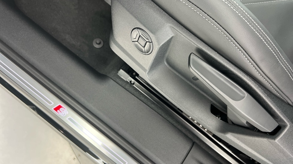 Used Audi Q3 2024 for sale - 76447333: Photo 37