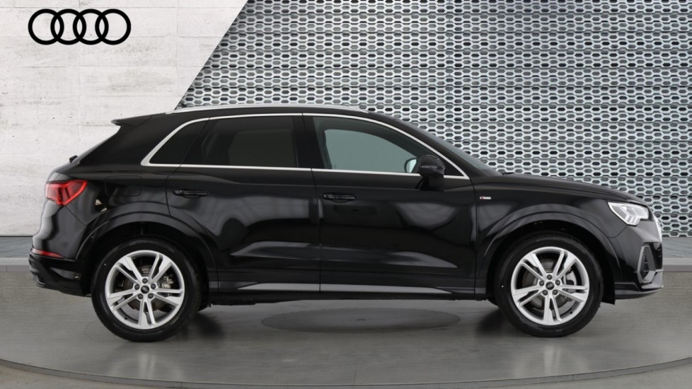Used Audi Q3 2024 for sale - 76447333: Photo 4
