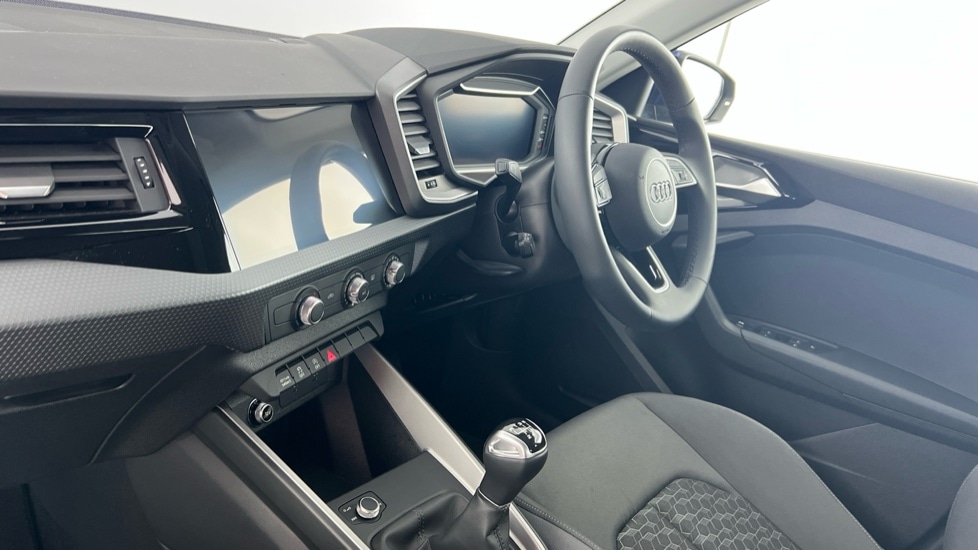 Used Audi A1 2023 for sale - 76856452: Photo 2