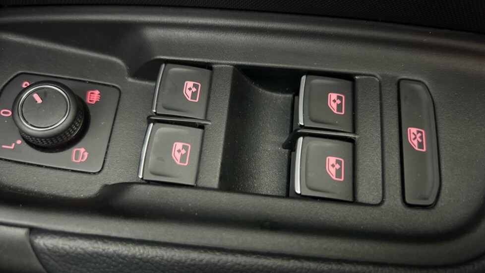 Used Audi A1 2023 for sale - 76856452: Photo 37