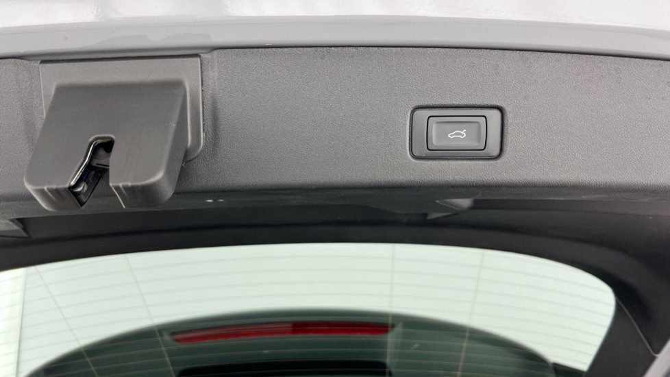 Used Audi Q4 e-tron 2022 for sale - 76847041: Photo 52