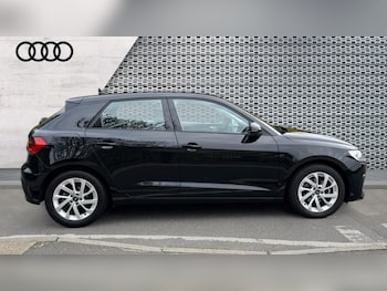 Used Audi A1 2023 for sale - 76112217: Photo