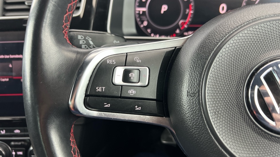 Used Volkswagen Golf 2019 for sale - 76124671: Photo 23