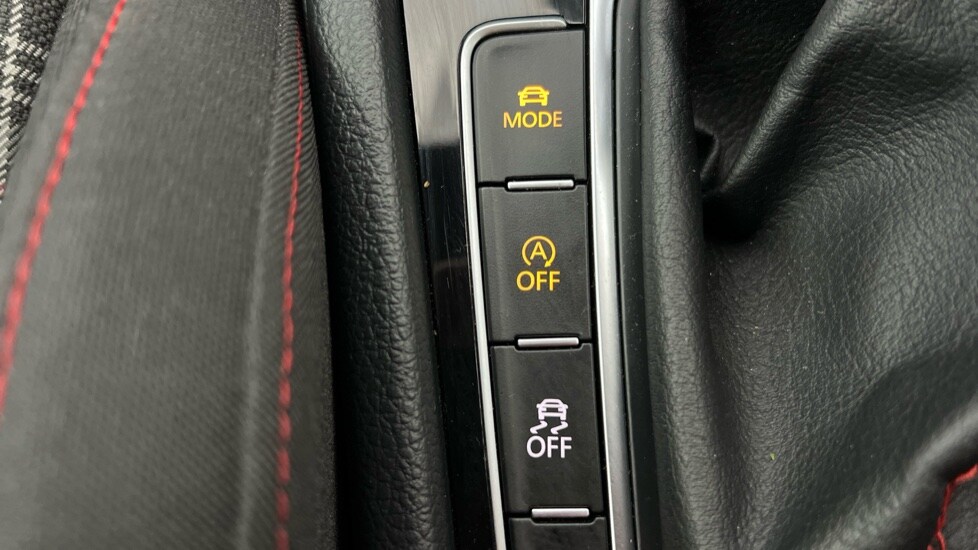 Used Volkswagen Golf 2019 for sale - 76124671: Photo 42