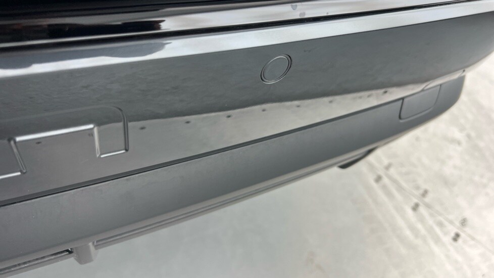 Used Audi Q4 e-tron 2025 for sale - 76847179: Photo 61