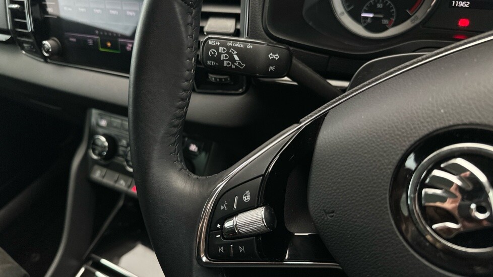 Used Skoda Karoq 2022 for sale - 76575052: Photo 24