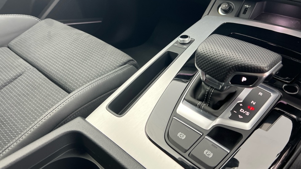 Used Audi Q5 2022 for sale - 76928069: Photo 34