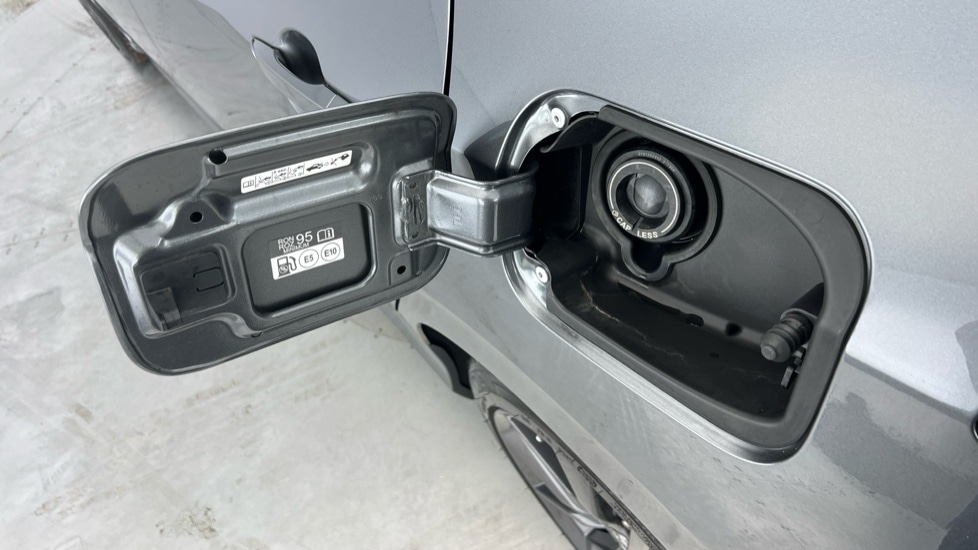 Used Honda Civic 2021 for sale - 76519332: Photo 21