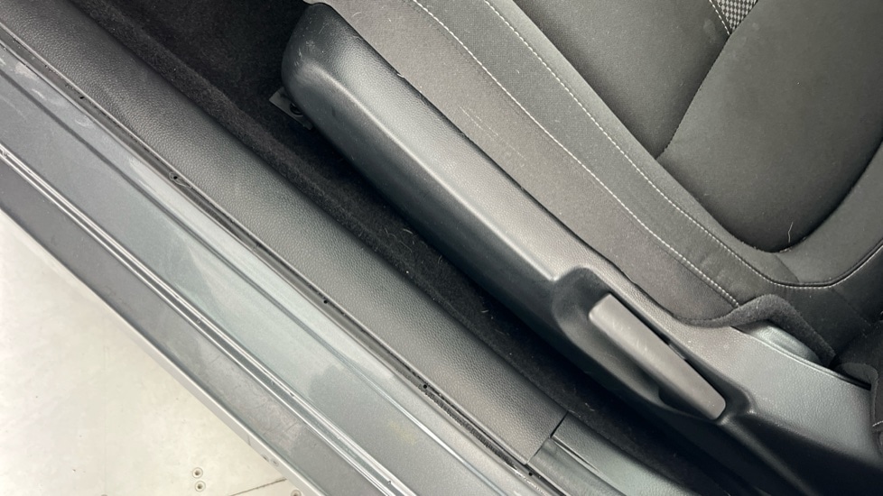 Used Honda Civic 2021 for sale - 76519332: Photo 34