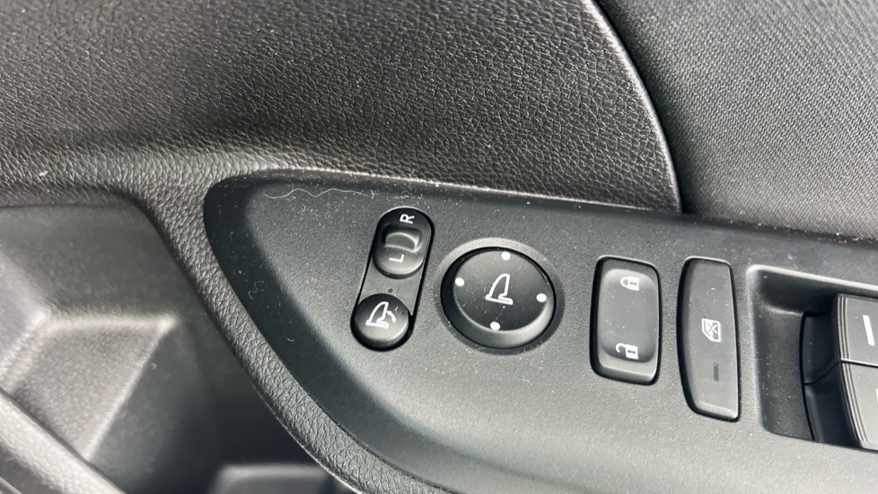 Used Honda Civic 2021 for sale - 76519332: Photo 37