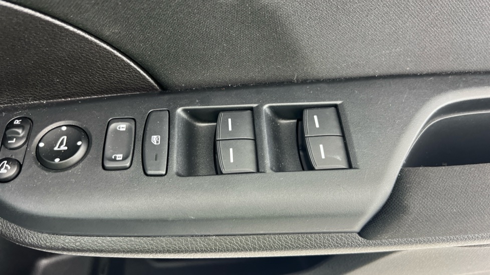 Used Honda Civic 2021 for sale - 76519332: Photo 38