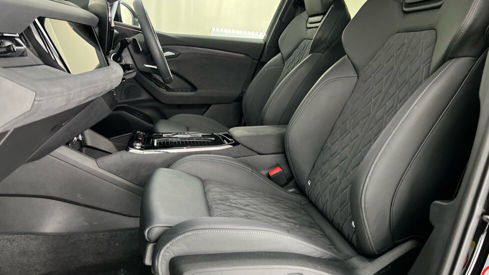 Used Audi Q6 e-tron 2025 for sale - 76745378: Photo 17