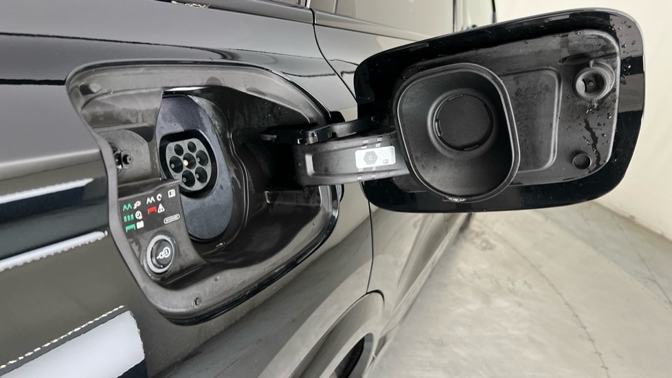 Used Audi Q6 e-tron 2025 for sale - 76745378: Photo 26