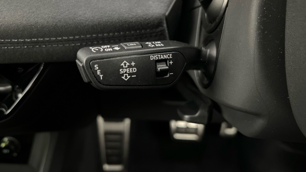 Used Audi Q6 e-tron 2025 for sale - 76745378: Photo 35