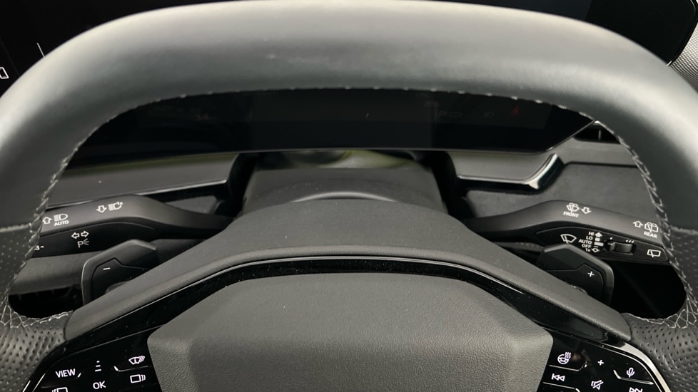 Used Audi Q6 e-tron 2025 for sale - 76745378: Photo 36