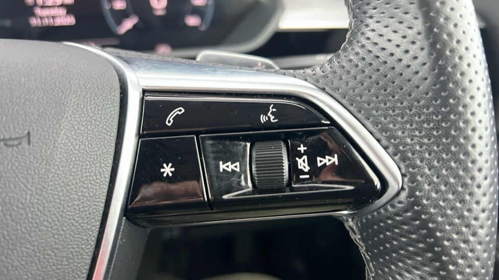 Used Audi e-tron 2022 for sale - 76539841: Photo 27