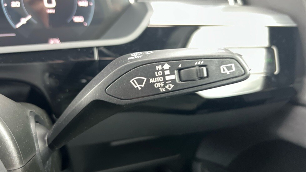 Used Audi e-tron 2022 for sale - 76539841: Photo 32