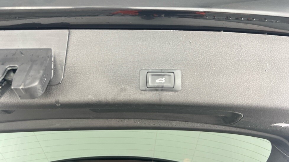 Used Audi e-tron 2022 for sale - 76539841: Photo 57