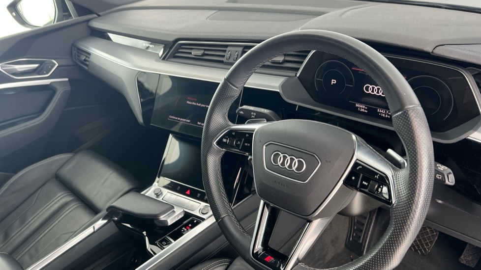 Used Audi e-tron 2022 for sale - 76539841: Photo 6