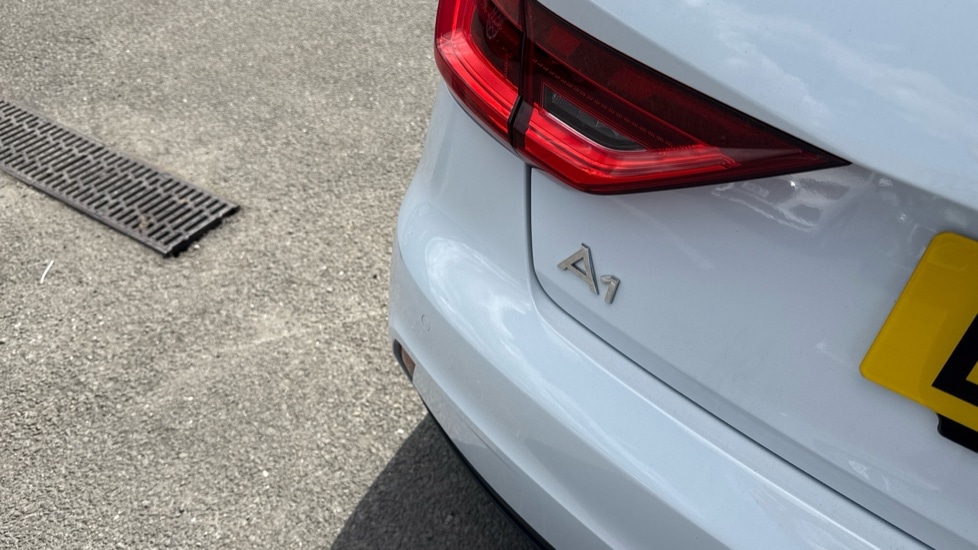 Used Audi A1 2023 for sale - 76095988: Photo 40
