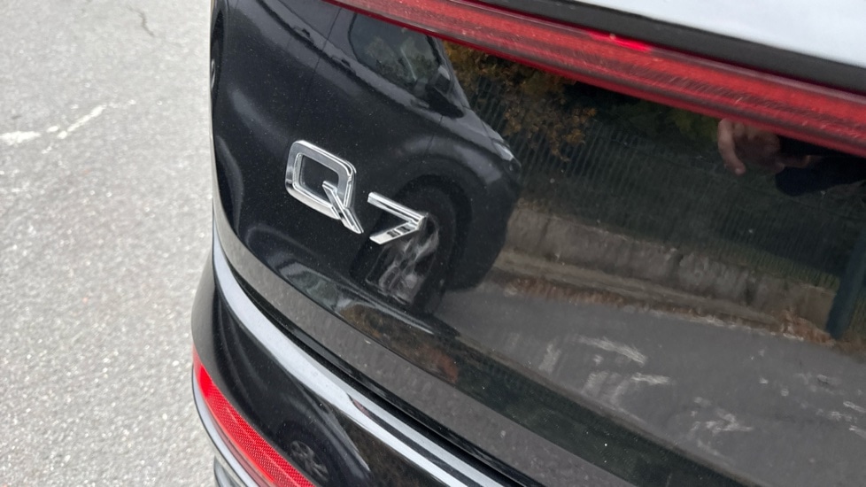 Used Audi Q7 2021 for sale - 76514954: Photo 40