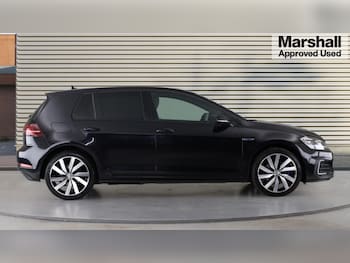Used Volkswagen Golf 2018 for sale - 76788301: Photo
