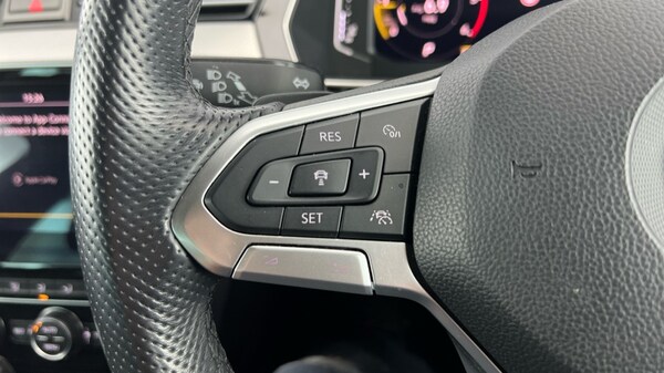 Used Volkswagen Passat 2021 for sale - 76229138: Photo 23