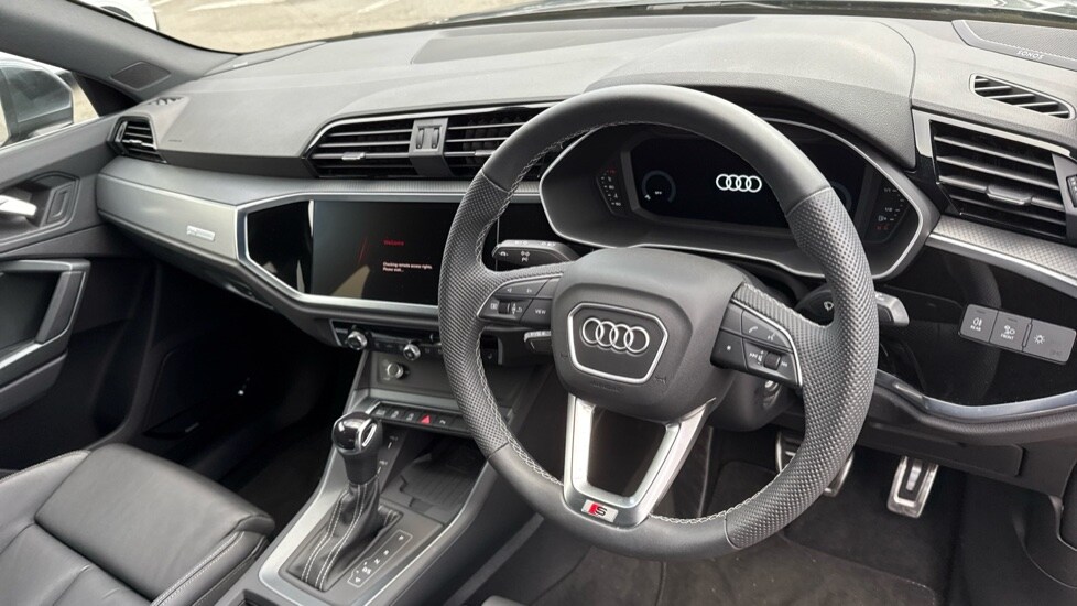 Used Audi Q3 2025 for sale - 77018291: Photo 6