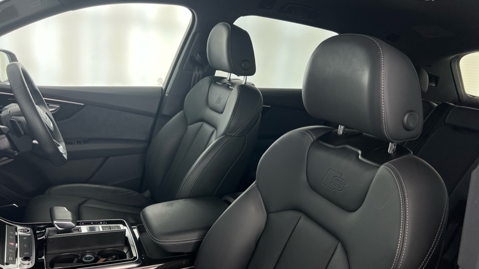 Used Audi Q7 2024 for sale - 76826636: Photo 17