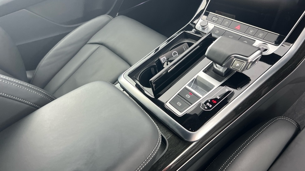 Used Audi Q7 2024 for sale - 76826636: Photo 19