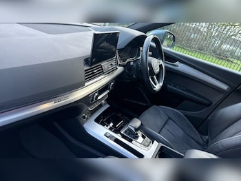 Used Audi Q5 2023 for sale - 76921705: Photo