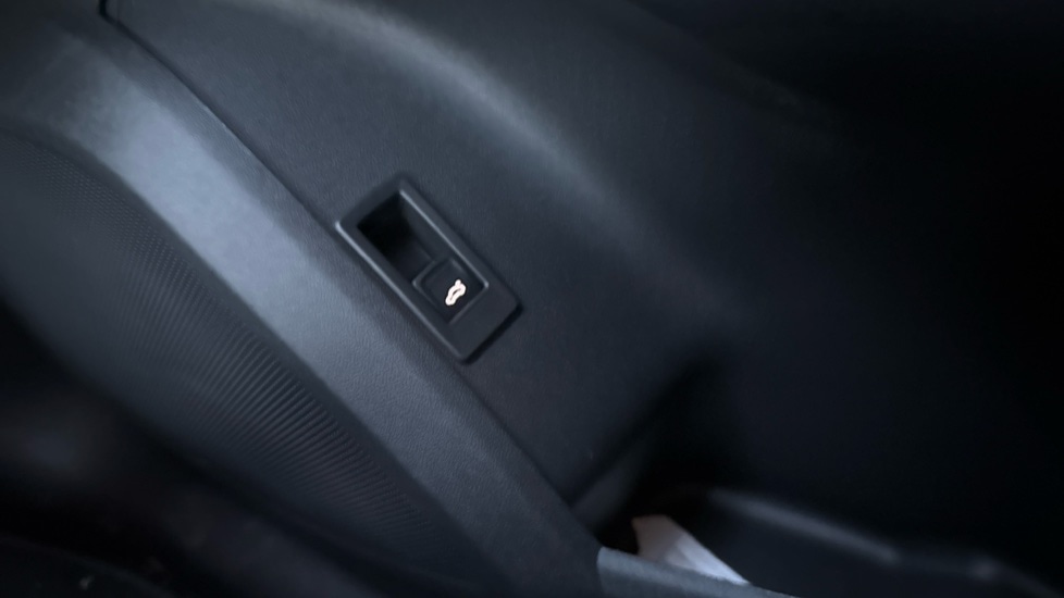 Used Audi Q5 2025 for sale - 76842176: Photo 45