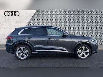 Used Audi Q5 2025 for sale - 76842176: Photo