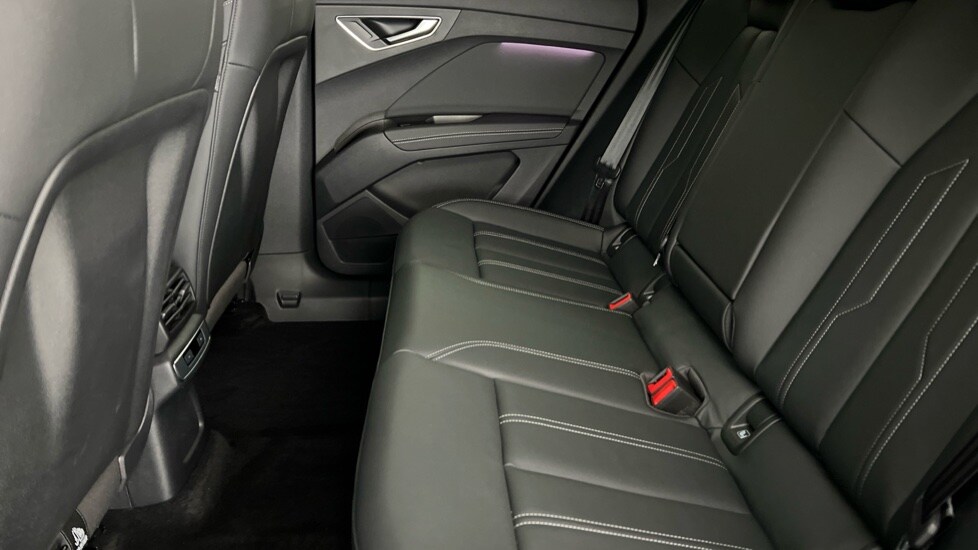 Used Audi Q4 e-tron 2025 for sale - 76241629: Photo 15