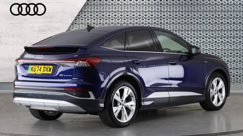 Used Audi Q4 e-tron 2025 for sale - 76241629: Photo 8