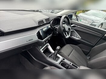 Used Audi Q3 2019 for sale - 76420514: Photo