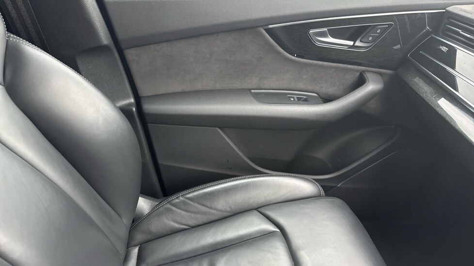 Used Audi Q7 2021 for sale - 76501365: Photo 28