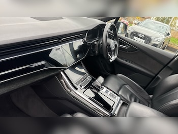 Used Audi Q7 2021 for sale - 76501365: Photo