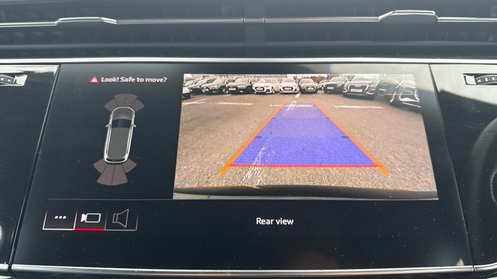 Used Audi Q7 2021 for sale - 76501365: Photo 35