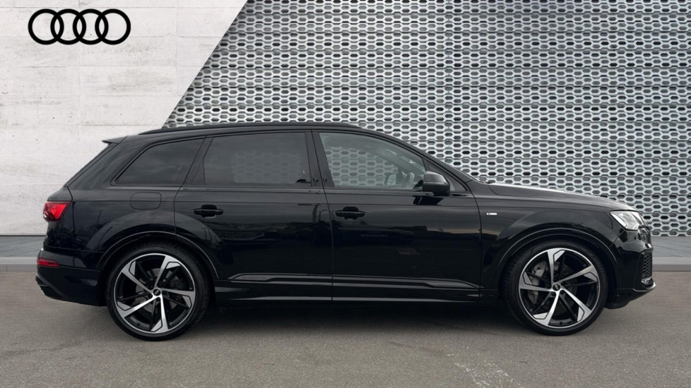 Used Audi Q7 2021 for sale - 76501365: Photo 4