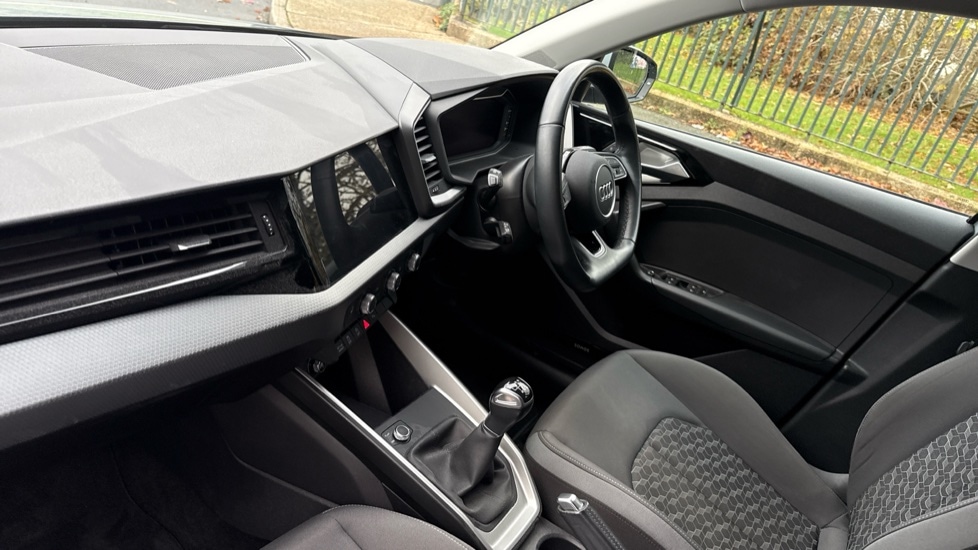 Used Audi A1 2022 for sale - 76442057: Photo 2