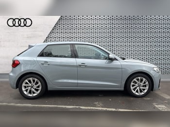 Used Audi A1 2022 for sale - 76442057: Photo