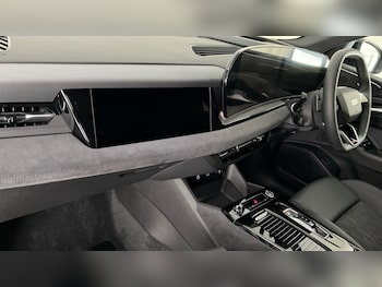 Used Audi Q6 e-tron 2025 for sale - 76834886: Photo