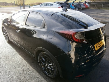 Used Honda Civic 2015 for sale - 76958716: Photo