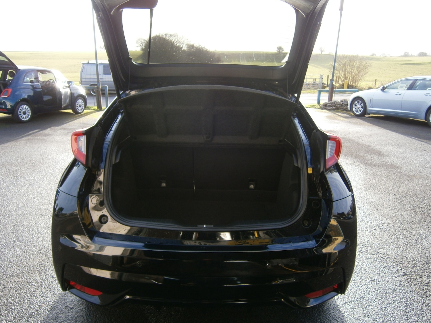 Used Honda Civic 2015 for sale - 76958716: Photo 7