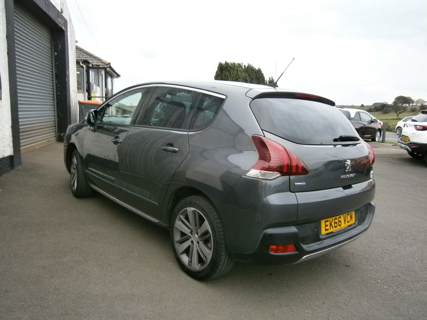 Used Peugeot 3008 2016 for sale - 76332074: Photo 3