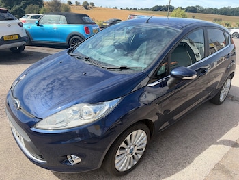 Used Ford Fiesta 2010 for sale - 79467764: Photo