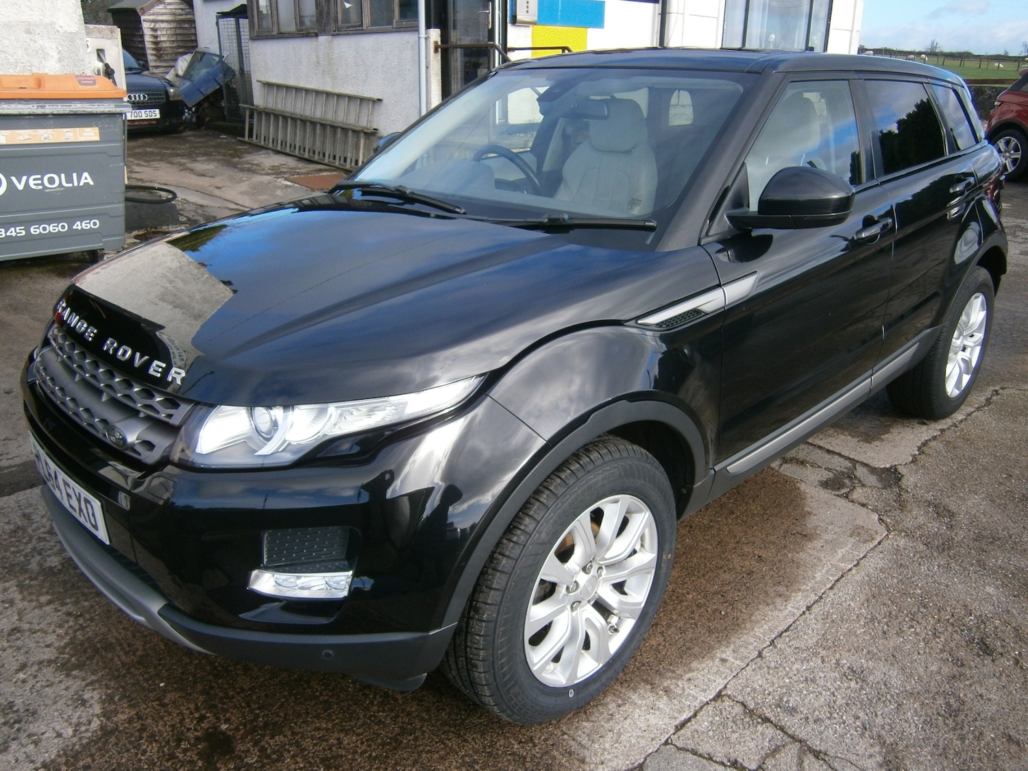 Used Land Rover Range Rover Evoque 2014 for sale - 76736131: Photo 2