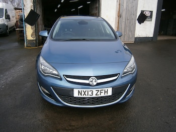 Used Vauxhall Astra 2013 for sale - 77872726: Photo