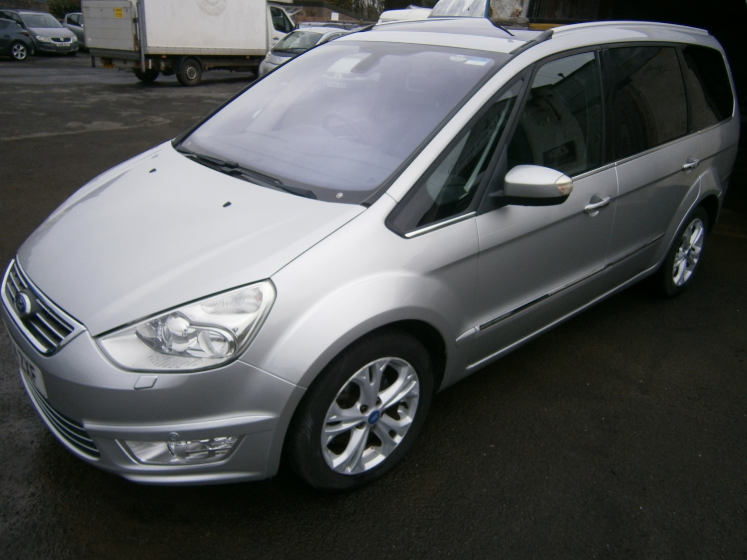 Used Ford Galaxy 2014 for sale - 77950731: Photo 2